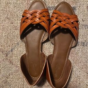 Universal Thread leather sandals